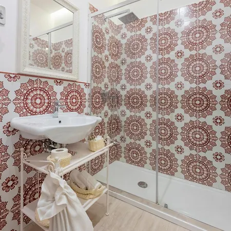 Πανσιόν Aurum 4*