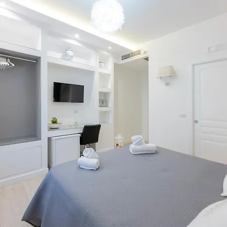 Aurum Πανσιόν 4*