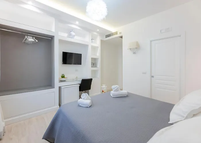 Aurum Πανσιόν 4*